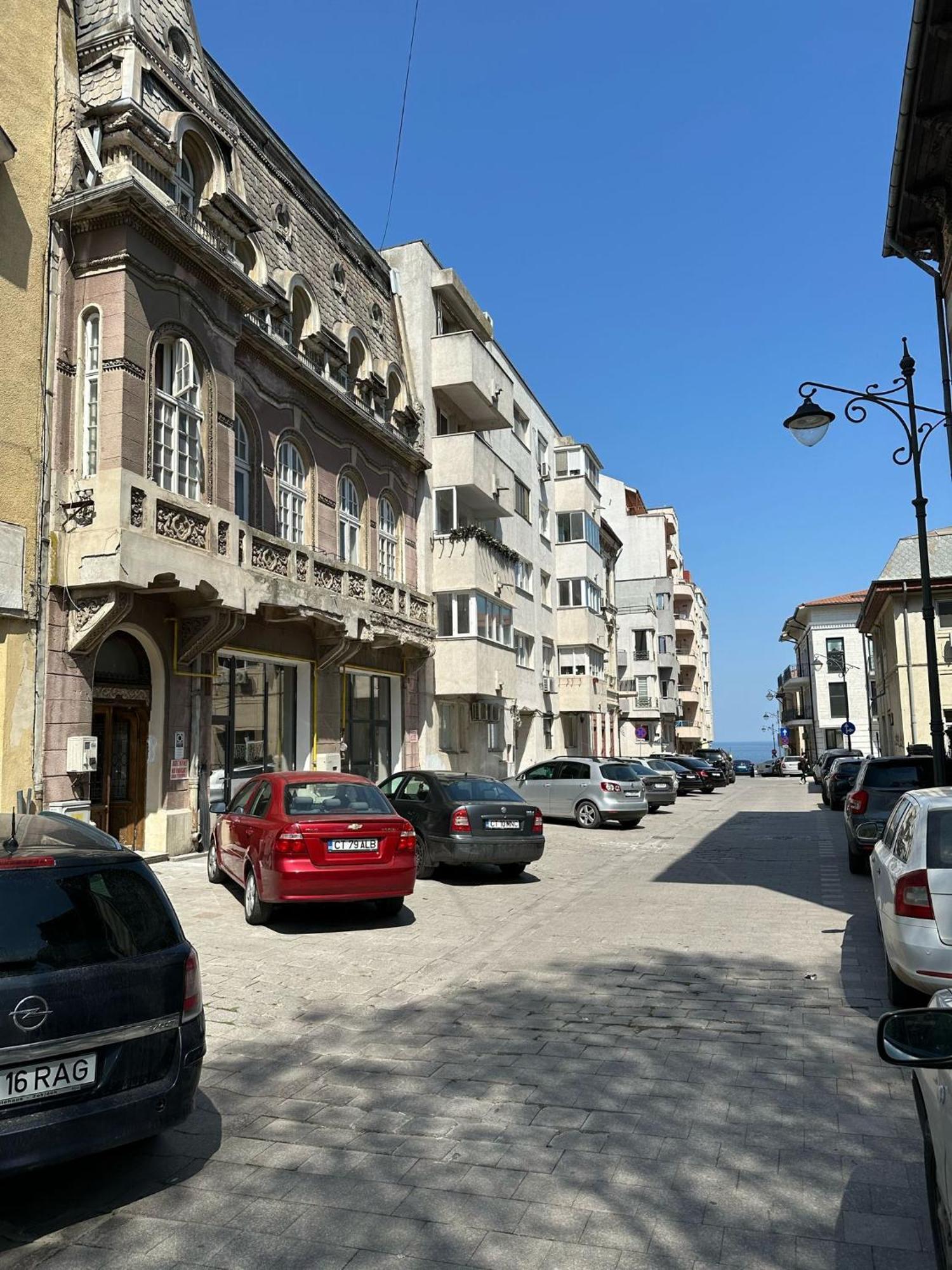 Old Town Apartment Next To Sea Констанца Экстерьер фото